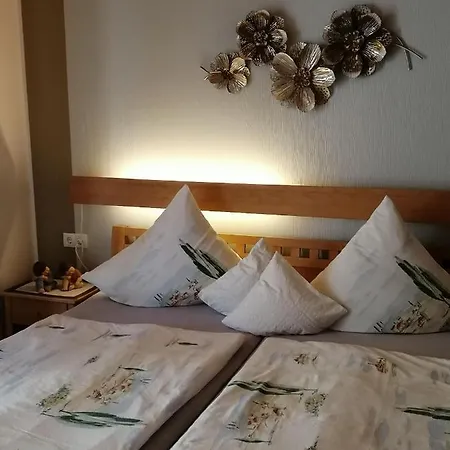 Eifelferienwohnungen Familie Saxler