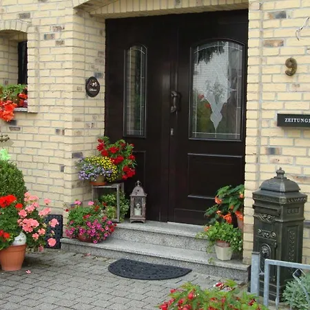 アパート Eifelferienwohnungen 