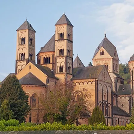 Eifelferienwohnungen Familie Saxler Bereborn